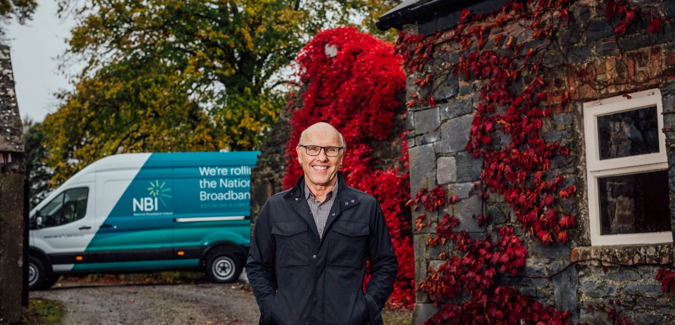 Athrú ó bhonn do cheantair thuaithe na hÉireann, athrú ó bhonn don Ghaeltacht